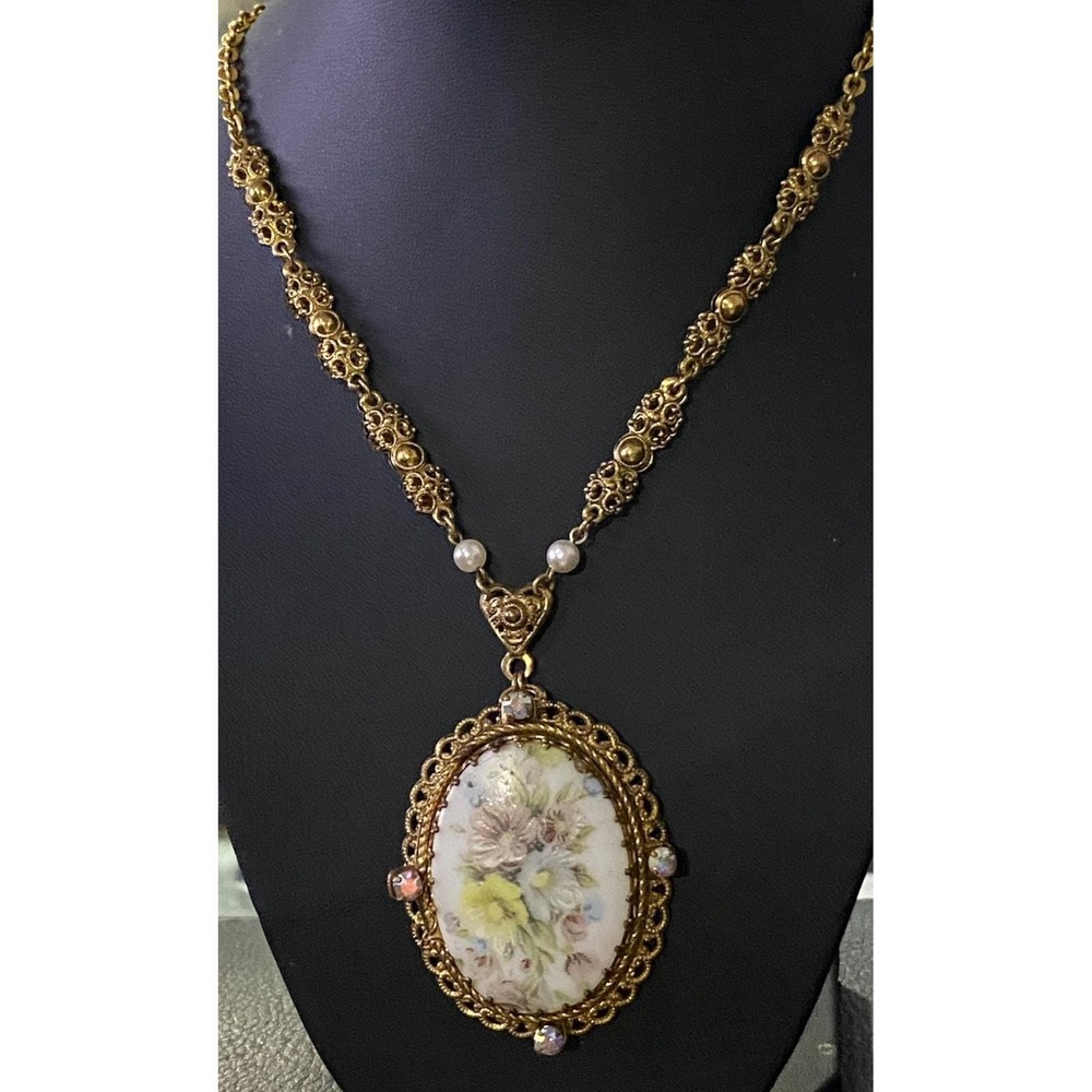 Vintage Mid-Century West Germany Floral Porcelain Cabochon Pendant Necklace